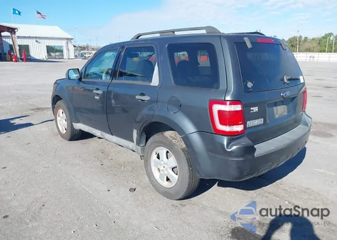 2009 Ford Escape Xlt from USA, damaged, VIN 1FMCU03GX9KA85775
